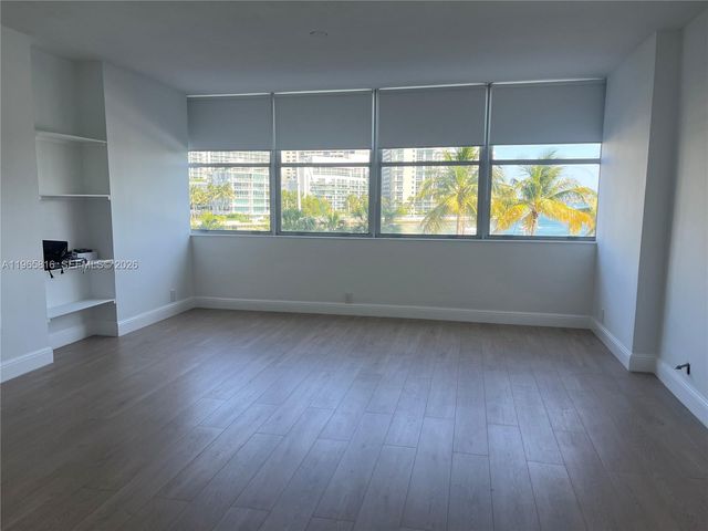 20 Island Ave 312, Miami Beach, FL 33139