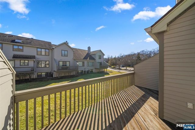 201 Beech Court, Norwood, NJ 07648
