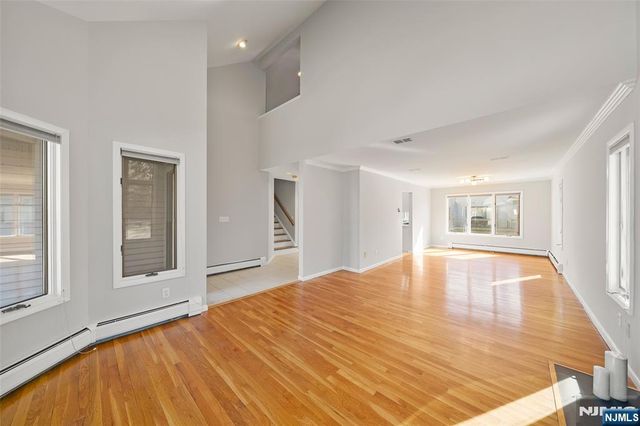 201 Beech Court, Norwood, NJ 07648