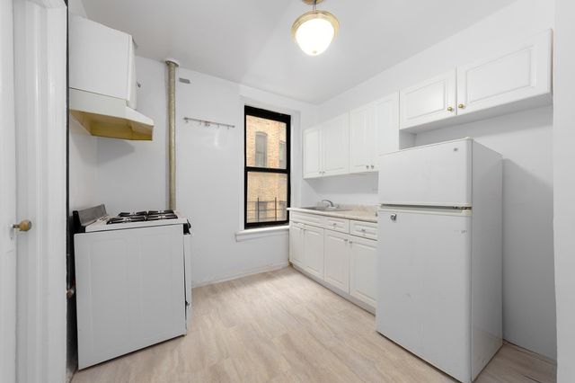 69 Tiemann Pl Apt 43, New York City, NY 10027