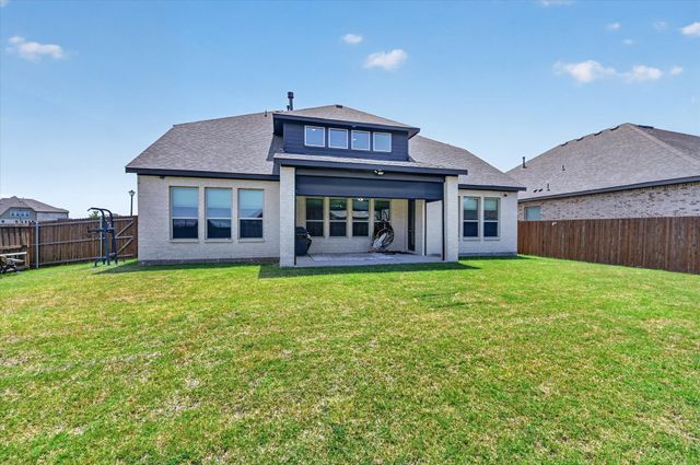 112 Big Bend Drive, Forney, TX 75126