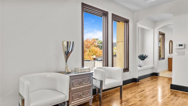 4914 Imperial Street, Bellaire, TX 77401