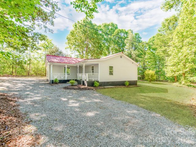 2124 Shoal Road, Lincolnton, NC 28092