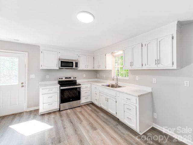 2124 Shoal Road, Lincolnton, NC 28092