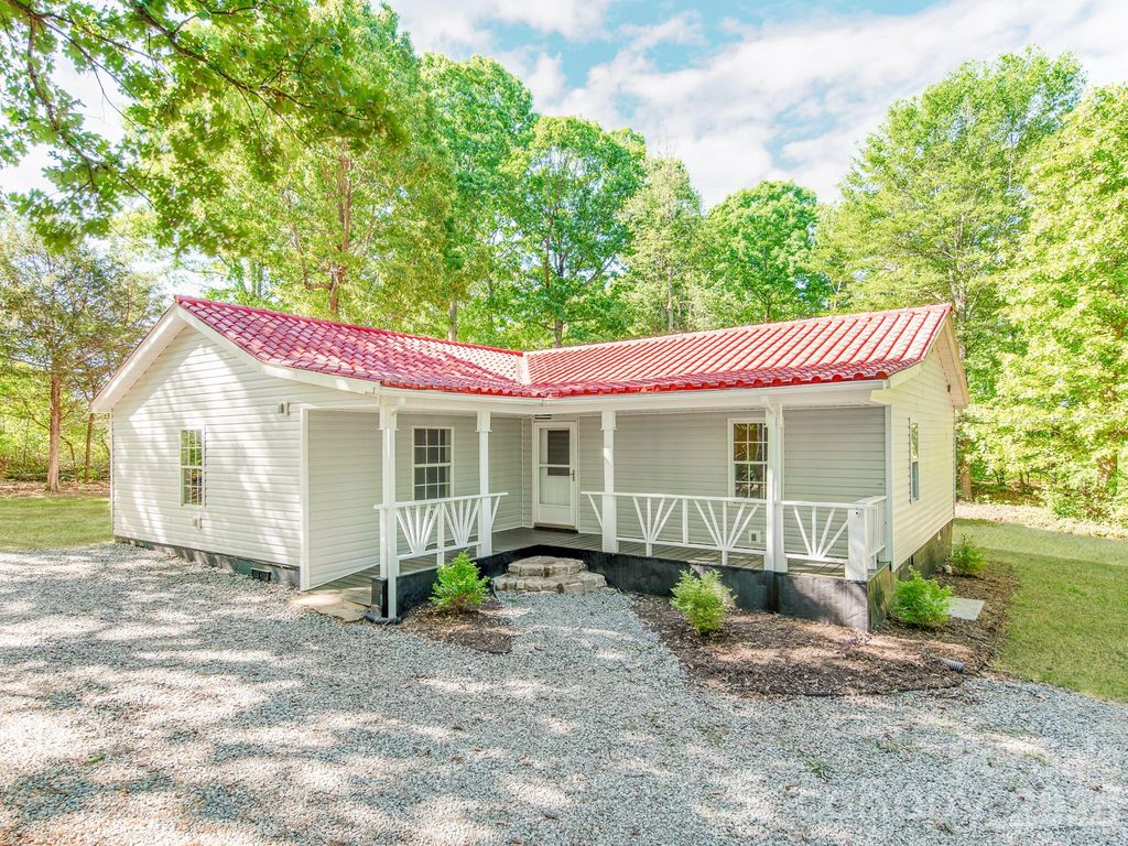 2124 Shoal Road, Lincolnton, NC 28092