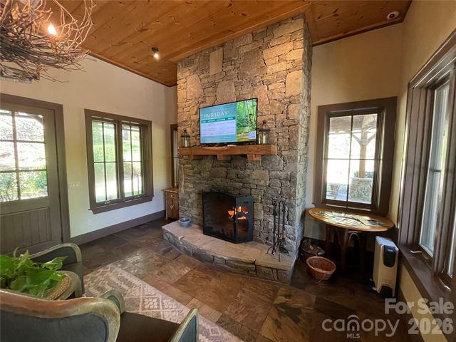 159 Songcatcher Court 159, Tuckasegee, NC 28783