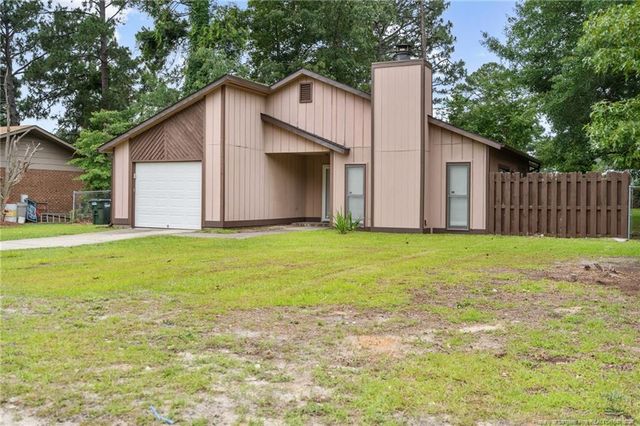 920 Inglewood Lane, Fayetteville, NC 28314