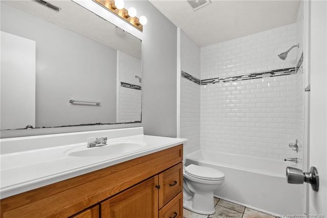 920 Inglewood Lane, Fayetteville, NC 28314