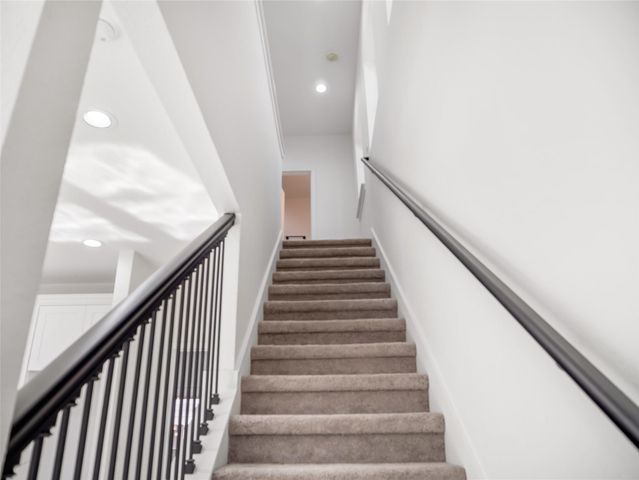 16736 E Ivanhoe, Montgomery, TX 77316