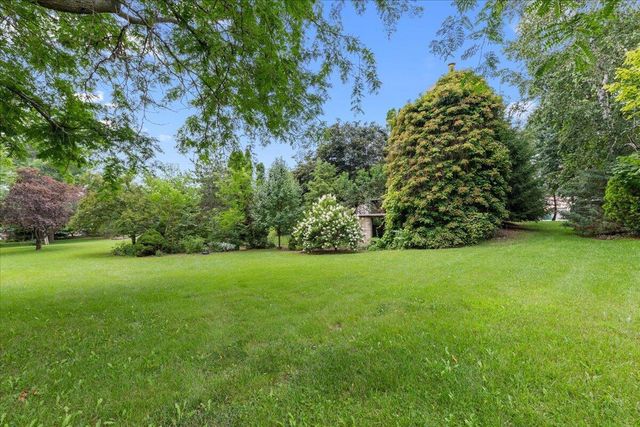 6492 Municipal DRIVE, West Bend, WI 53095
