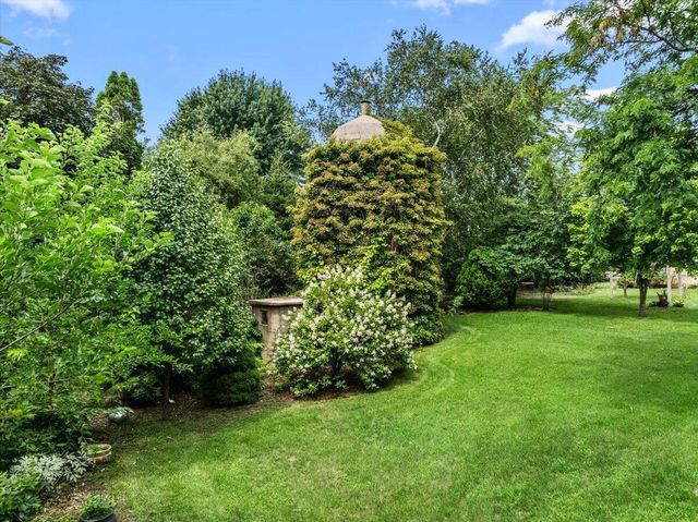 6492 Municipal DRIVE, West Bend, WI 53095