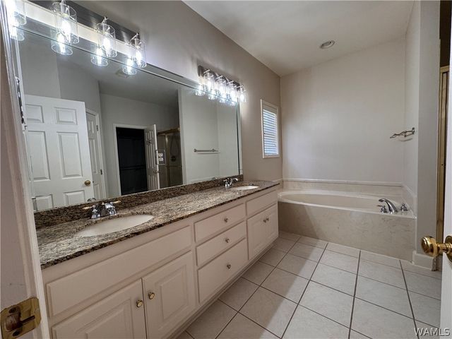 842 Lynn Oaks, Tuscaloosa, AL 35406