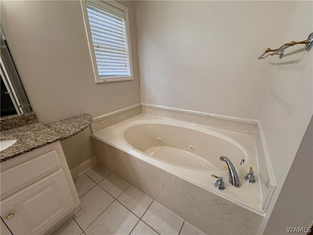 842 Lynn Oaks, Tuscaloosa, AL 35406