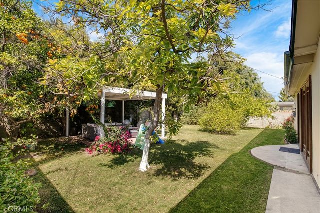 12445 Killion Street, Valley Village, CA 91607