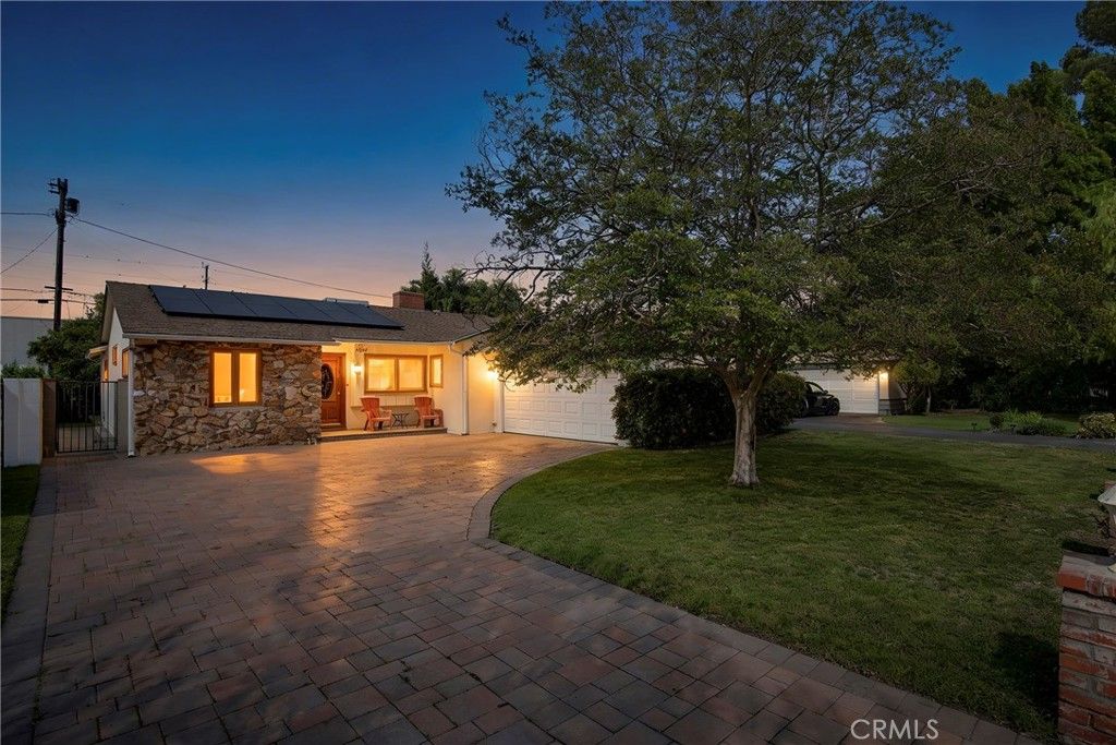 12445 Killion Street, Valley Village, CA 91607