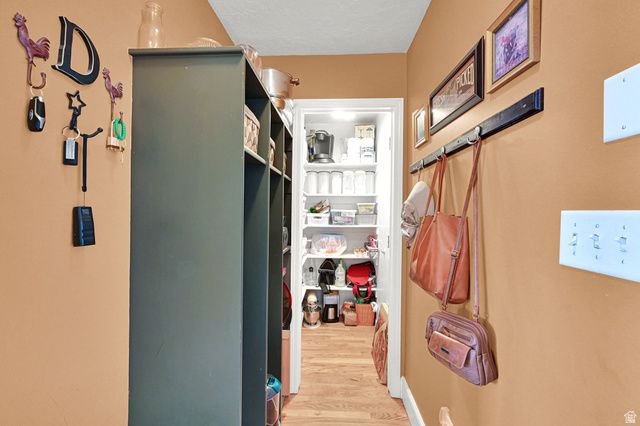 1269 ALICE LN, Farmington, UT 84025