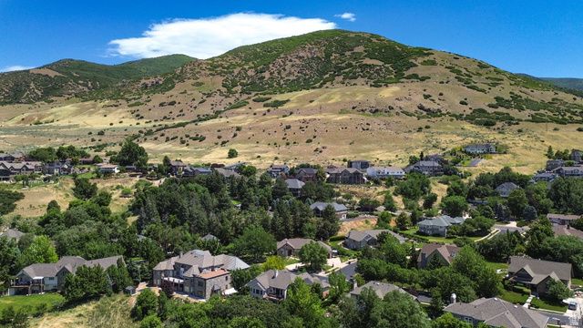 1269 ALICE LN, Farmington, UT 84025