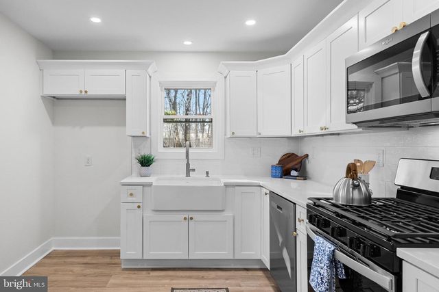 463 W JERSEY AVE, Woodbury Heights, NJ 08097