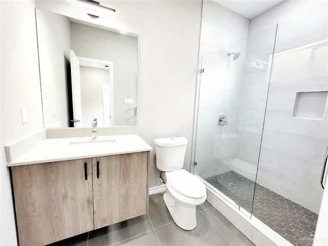 3309 Frio Avenue 4, Mcallen, TX 78504