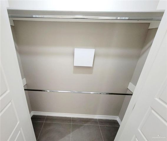 3309 Frio Avenue 4, Mcallen, TX 78504