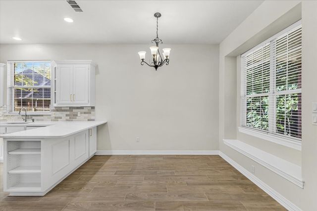 716 Ticonderoga Drive, Denton, TX 76205