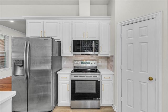 716 Ticonderoga Drive, Denton, TX 76205