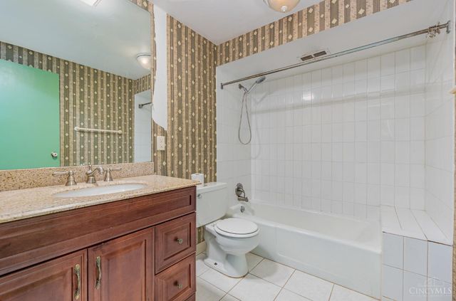 4105 Rosedale Road, Middletown, OH 45042