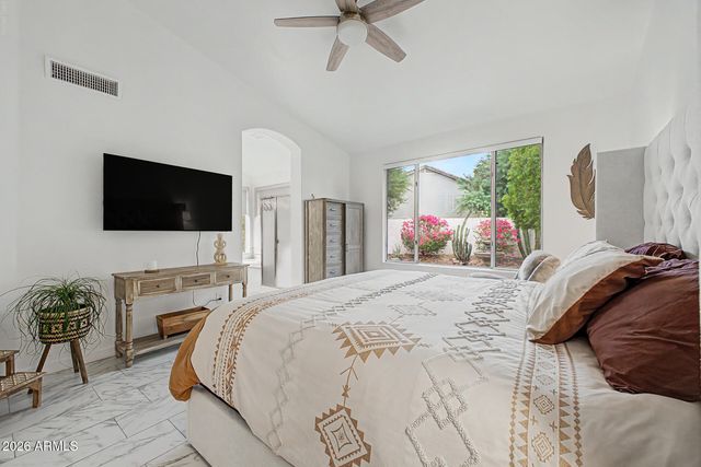 3105 E Hiddenview Drive, Phoenix, AZ 85048