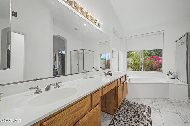 3105 E Hiddenview Drive, Phoenix, AZ 85048