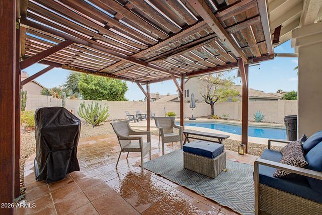 3105 E Hiddenview Drive, Phoenix, AZ 85048