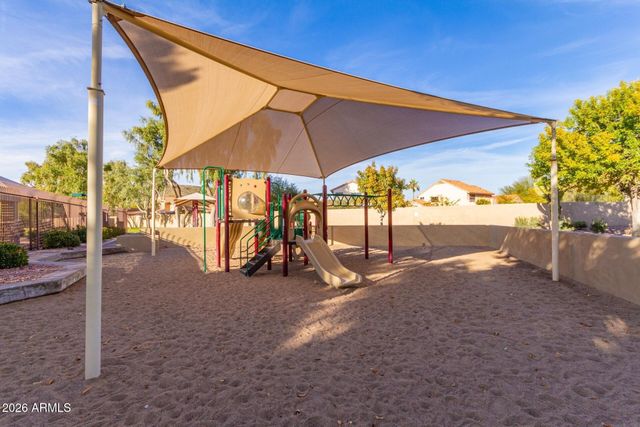 3105 E Hiddenview Drive, Phoenix, AZ 85048