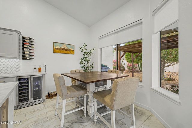 3105 E Hiddenview Drive, Phoenix, AZ 85048