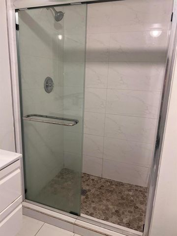 16300 Golf Club Road 216, Weston, FL 33326