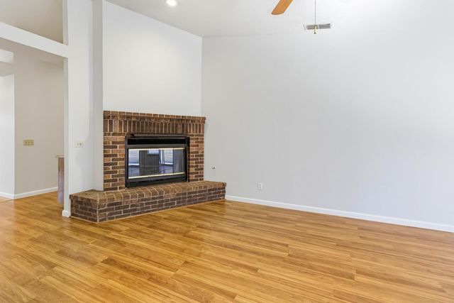 8201 Palmerson Dr, Antelope, CA 95843