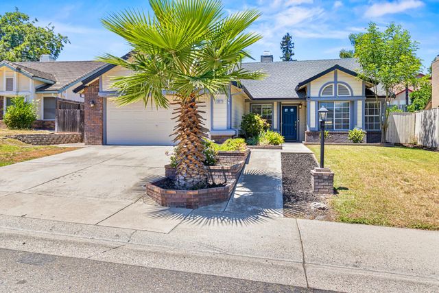 8201 Palmerson Dr, Antelope, CA 95843