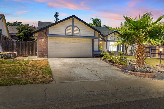 8201 Palmerson Dr, Antelope, CA 95843