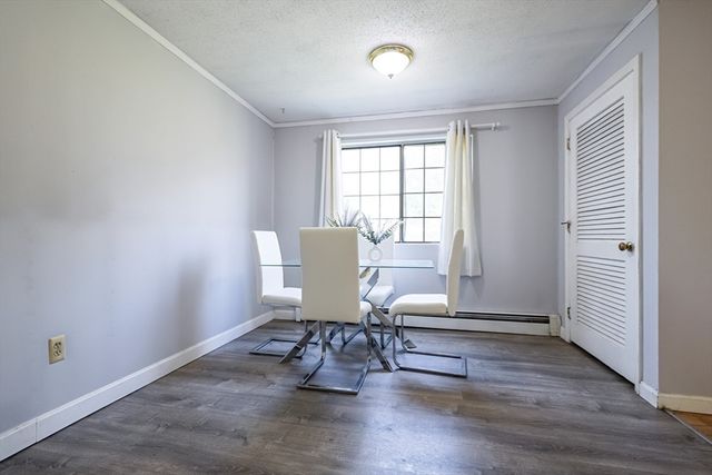 2400 Skyline Dr 1, Lowell, MA 01854