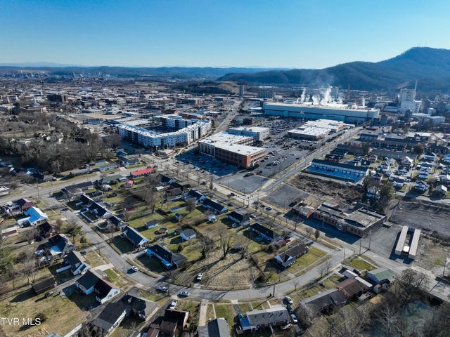 524 Sequoyah Drive, Kingsport, TN 37660