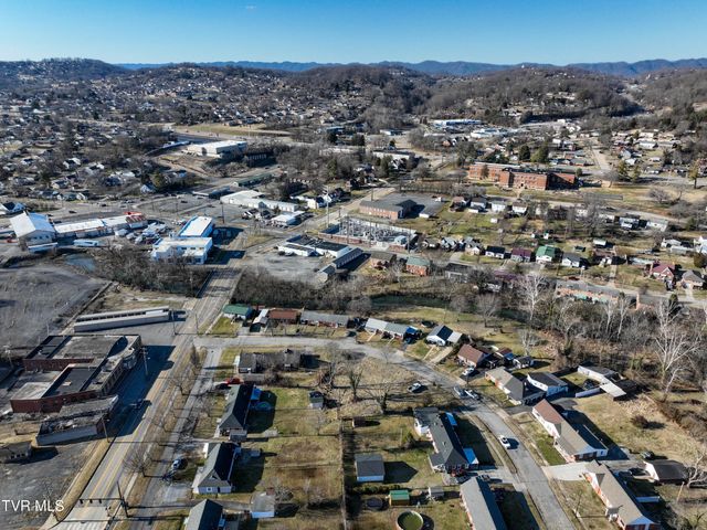 524 Sequoyah Drive, Kingsport, TN 37660