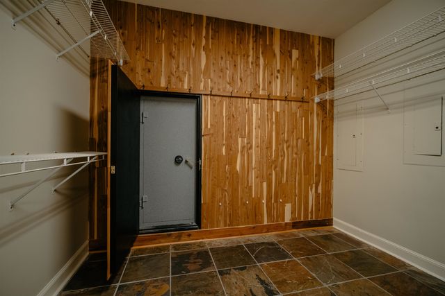 1275 QUINN RD, Collierville, TN 38017