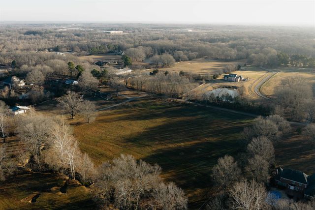 1275 QUINN RD, Collierville, TN 38017