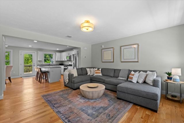 55 Plymouth St H31, Whitman, MA 02382