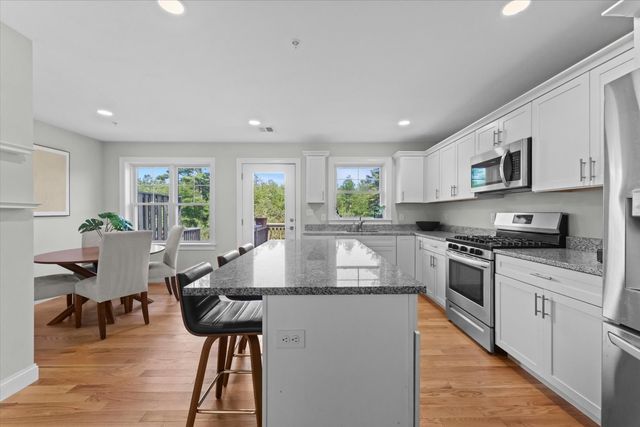 55 Plymouth St H31, Whitman, MA 02382