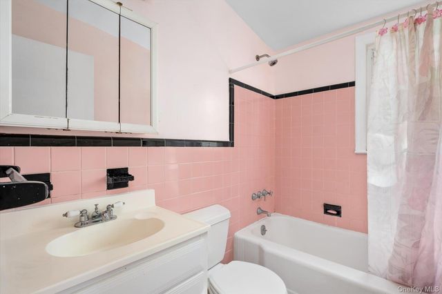 219 New Hyde Park Road, Garden City, NY 11530