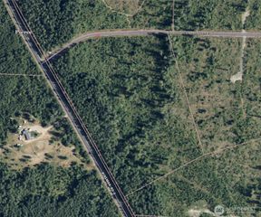 922 330th Street Ct E, Roy, WA 98580