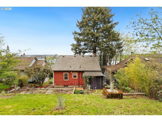 9897 Nw HOGE Ave, Portland, OR 97231