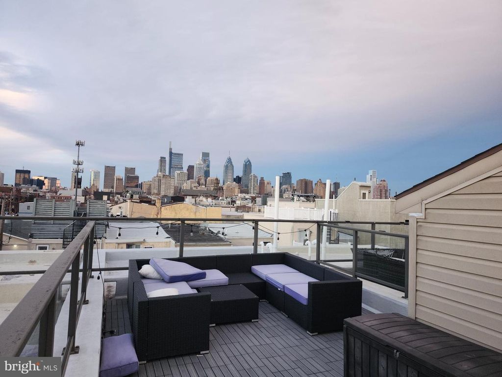 2050 ANNIN ST, Philadelphia, PA 19146