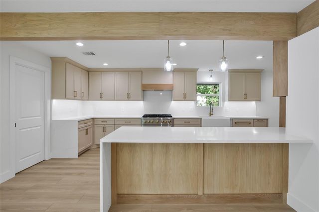 5102 Kinglet Street, Houston, TX 77035