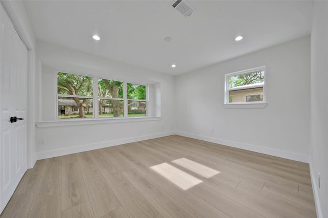 5102 Kinglet Street, Houston, TX 77035