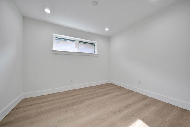 5102 Kinglet Street, Houston, TX 77035